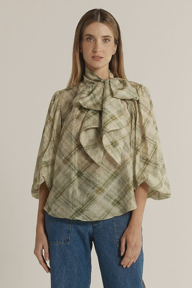 Eve pussybow blouse