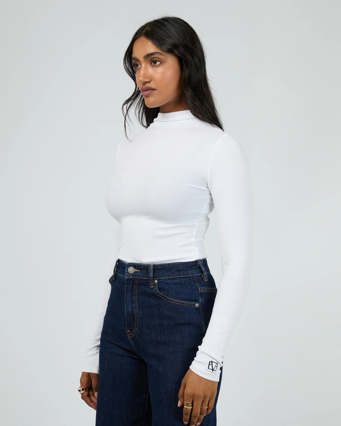 Icon Mock neck