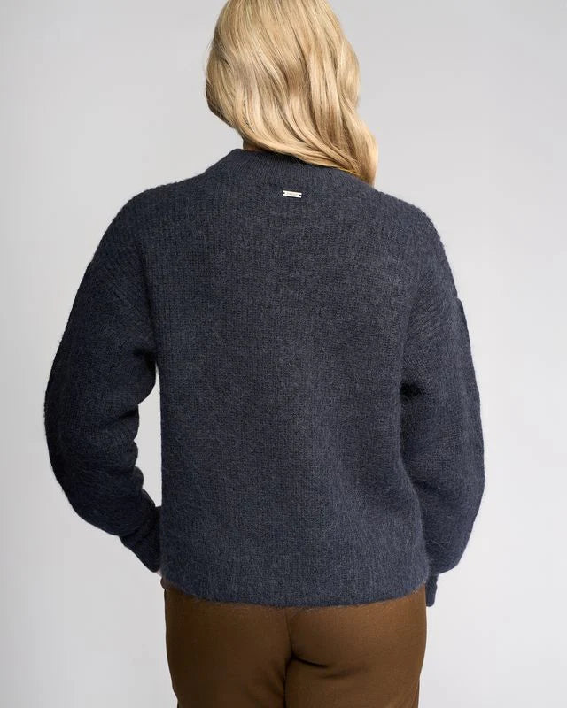 Luca sweater