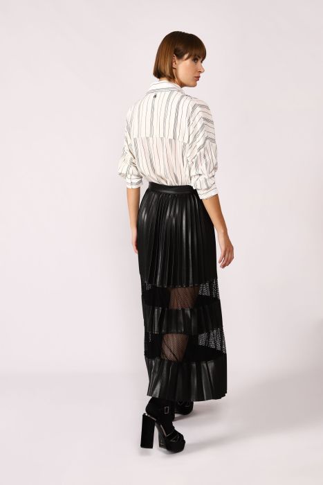 Black pleat insert skirt