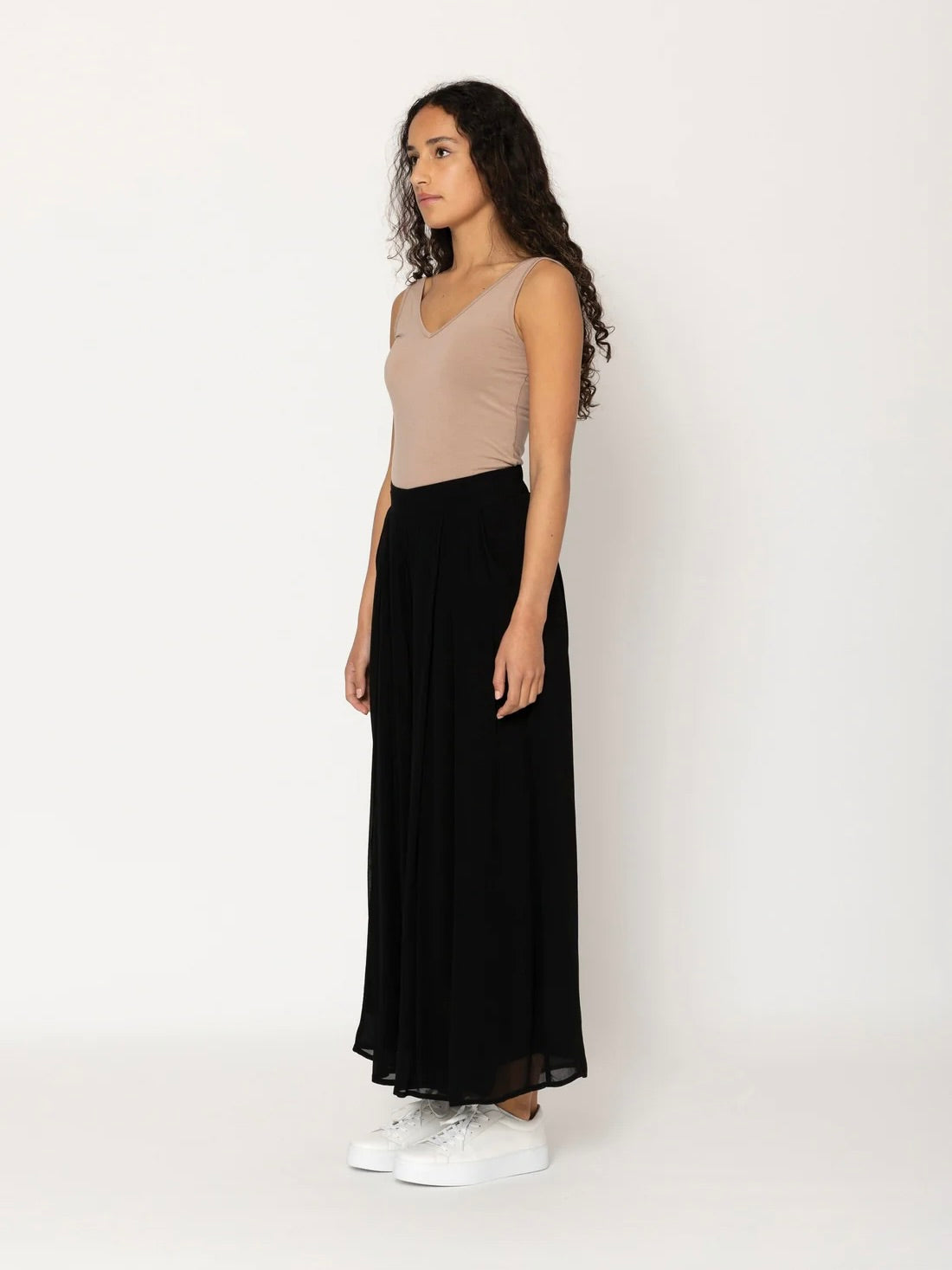 Malka Pant