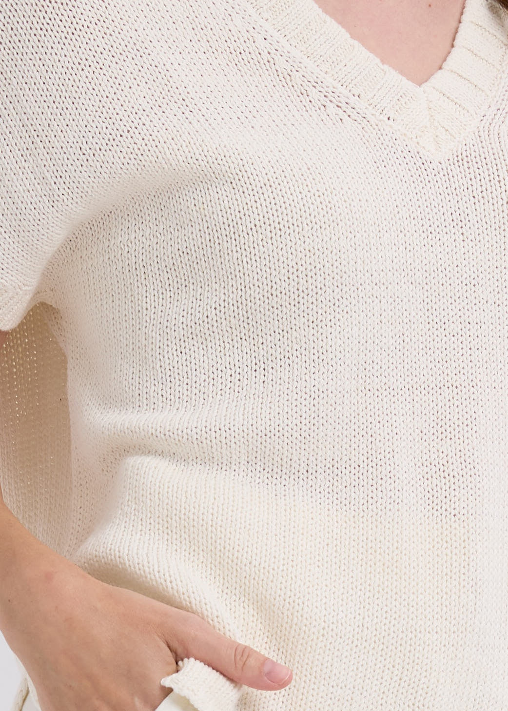 Textured V top