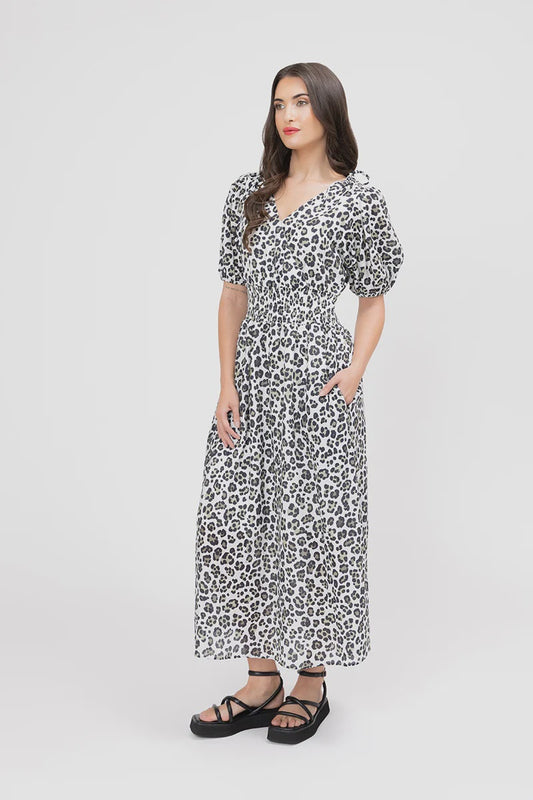 Skillfull Midi dress