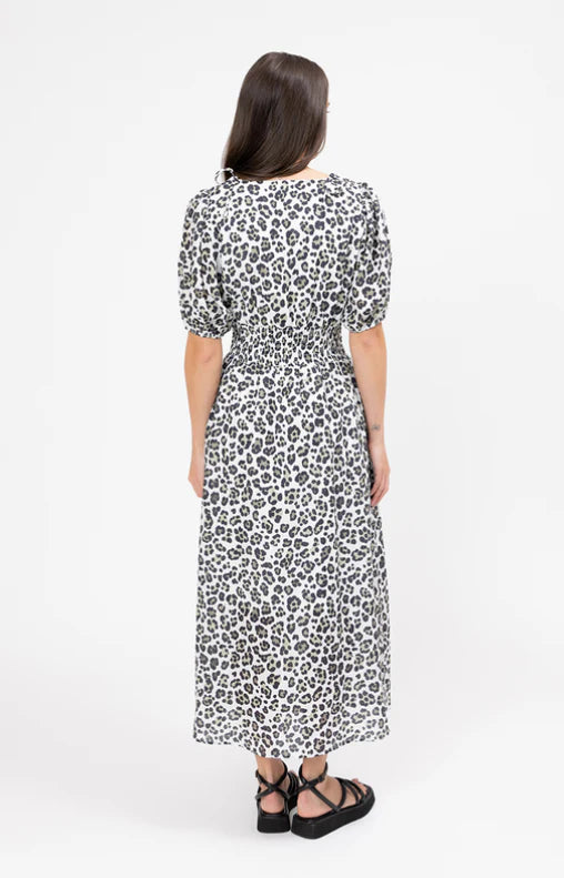 Skillfull Midi dress