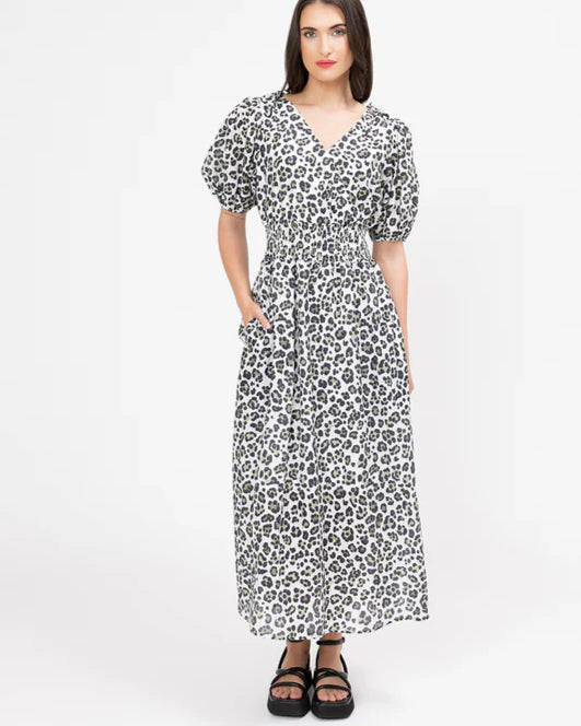 Skillfull Midi dress