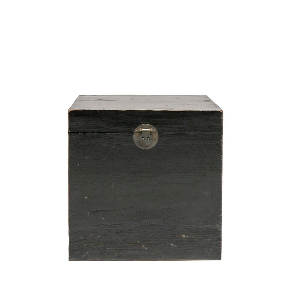 Pine Trunk, black