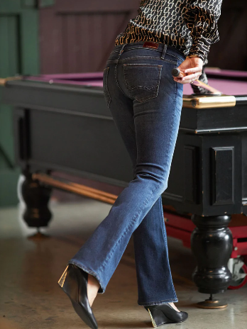 Quinn mid rise Bootcut