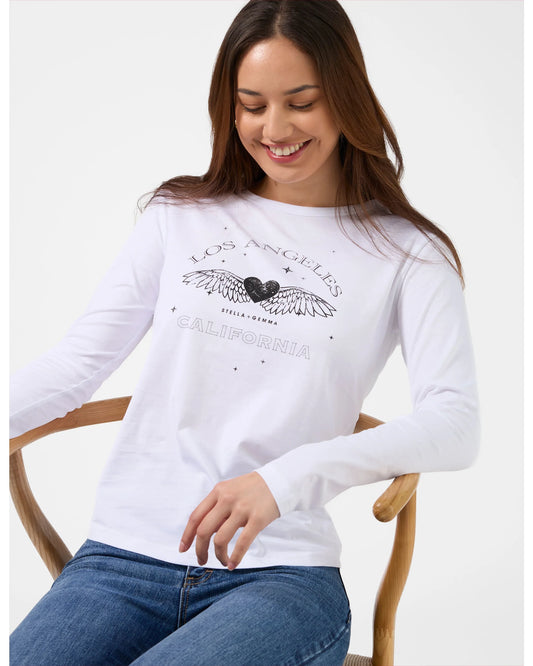 Grunge heart tee