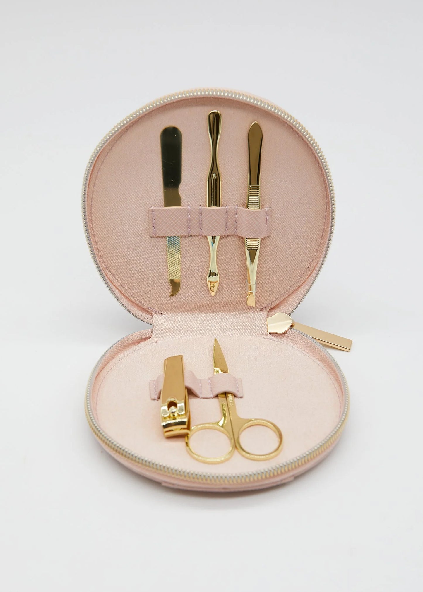 Nail kit scallop