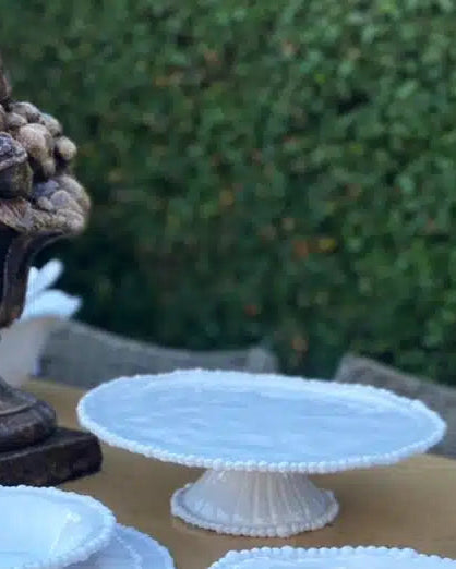 Melamine pearl cakestand