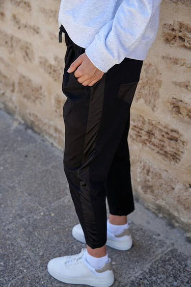 Cotton Twill pant with Satin Stripe