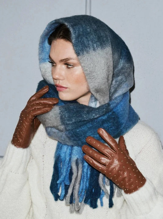 Nisa Scarf
