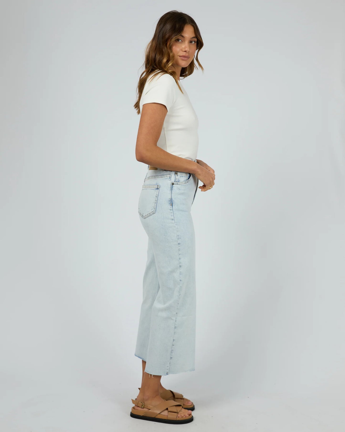 Charlie highrise wide leg jean