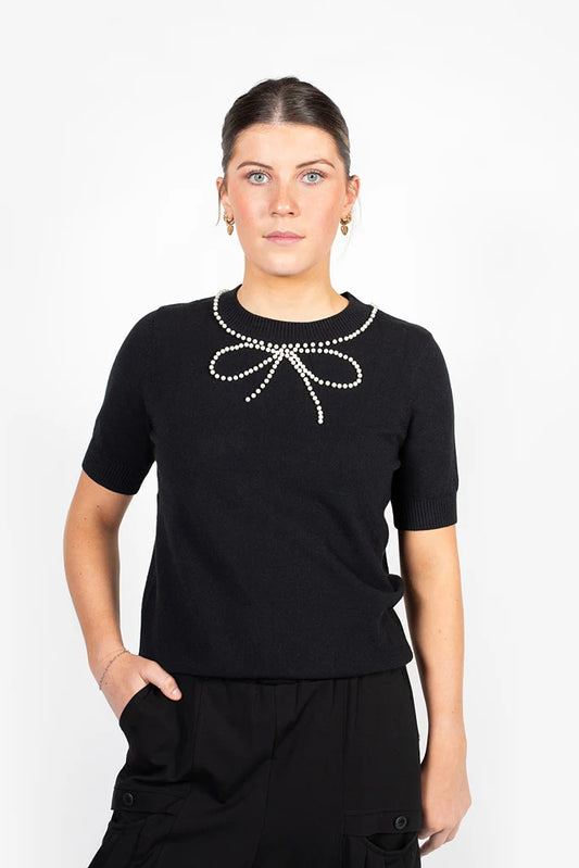 Bow'tiful knit tee