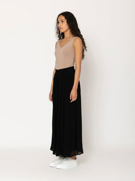 Malka Pant