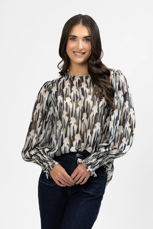 Timely Top, tulip smudge