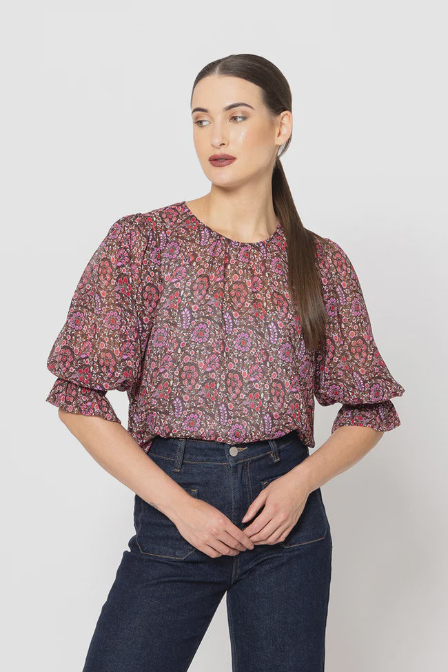 Magnificent top