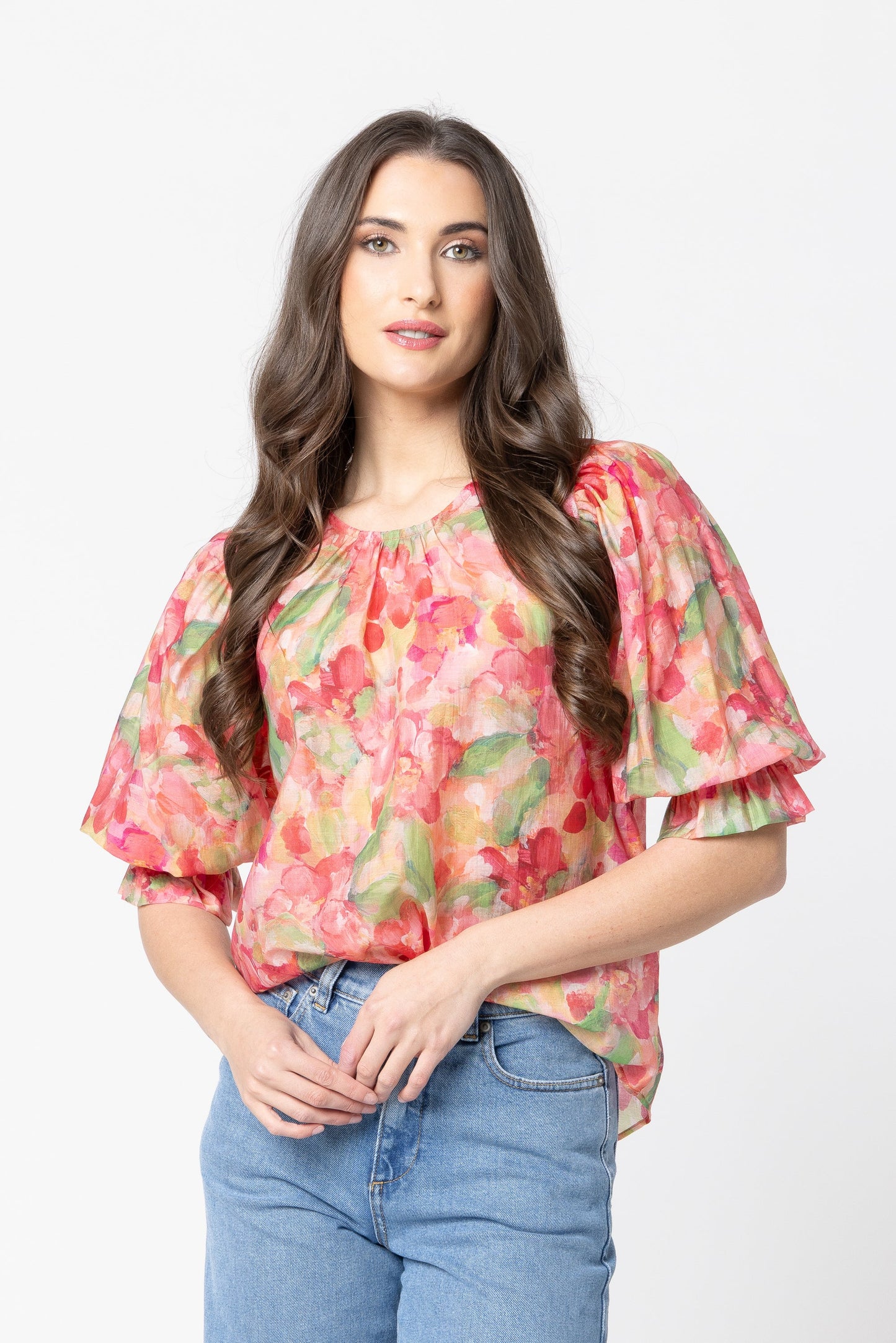 Magnificent top, canvas bloom