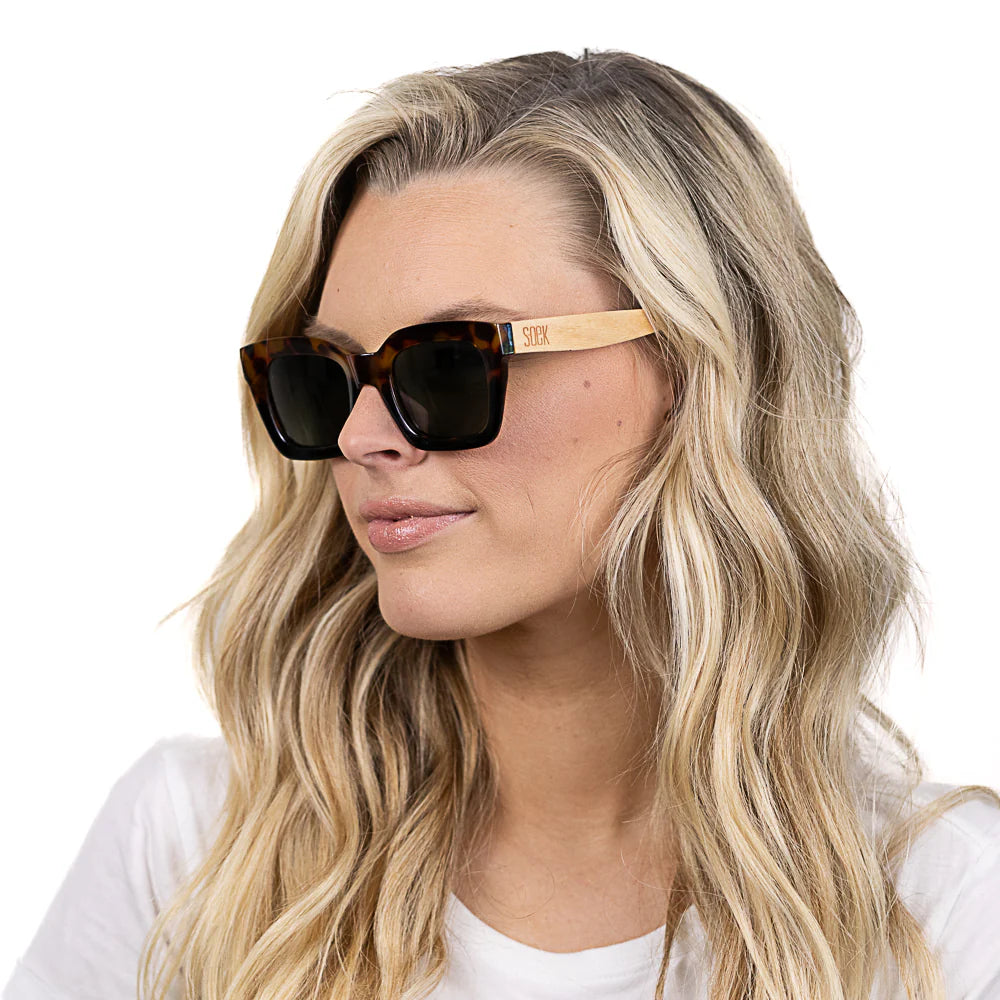 Soek sunglasses, Icon