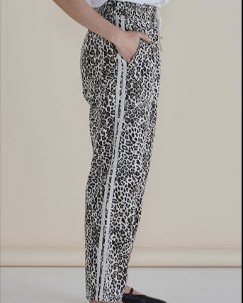 Quinn Cotton jogger