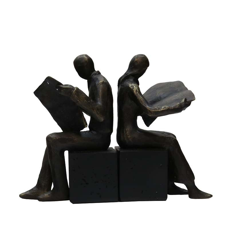 Bookend people, black