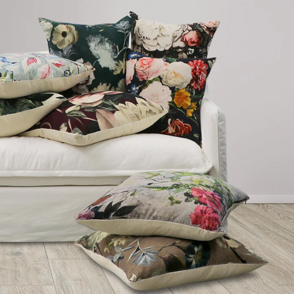 Sari printed cushion - Untamed Floral